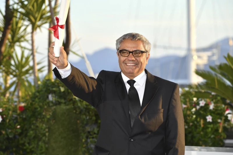 Rasouilof mit Preis in Cannes